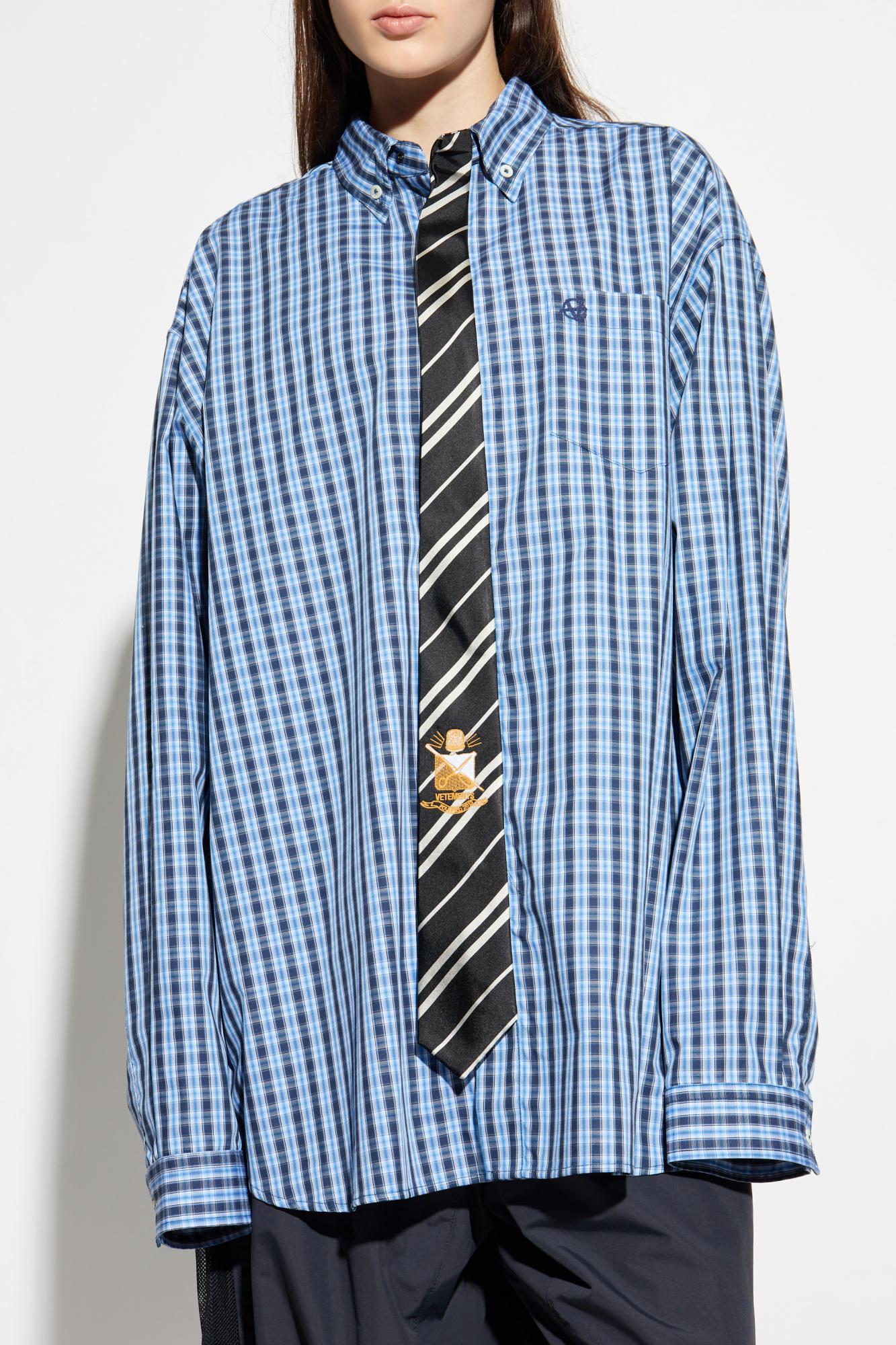 VETEMENTS Shirt with sewn-in tie | Men's | Vitkac